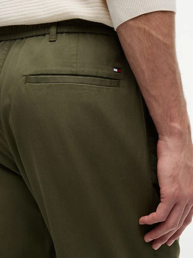 Pantaloni fără nasturi, croi regular Pantaloni fără nasturi, croi regular