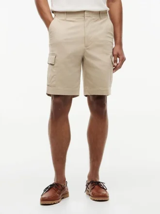 Pantaloni scurți cargo din twill elastic, cu croială lejeră