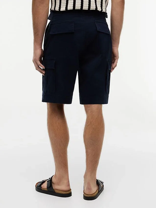 Pantaloni scurți cargo din twill elastic, cu croială lejeră Pantaloni scurți cargo din twill elastic, cu croială lejeră