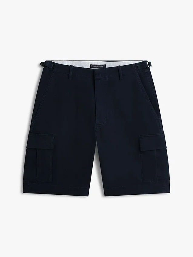Pantaloni scurți cargo din twill elastic, cu croială lejeră Pantaloni scurți cargo din twill elastic, cu croială lejeră