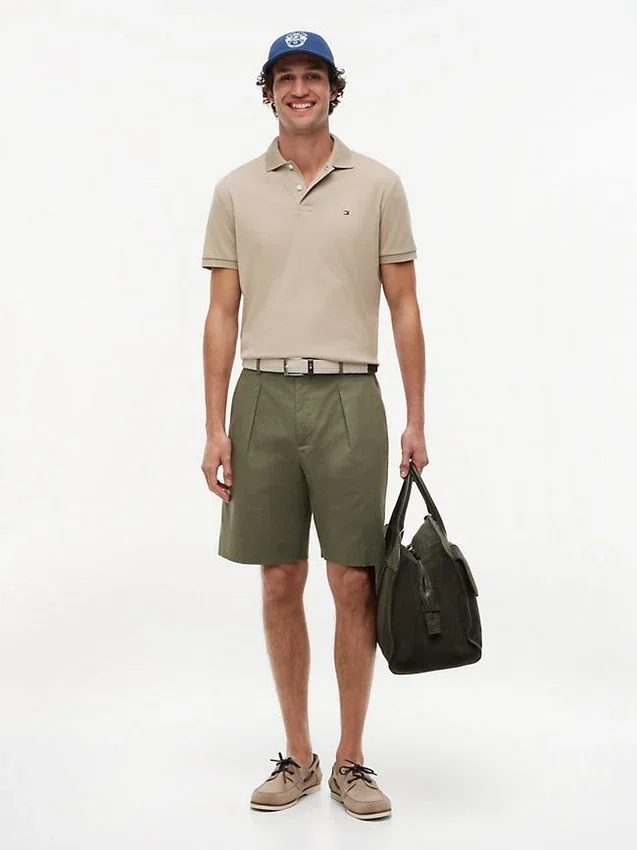 Pantaloni scurți chino din amestec de bumbac și in, cu croială lejeră Pantaloni scurți chino din amestec de bumbac și in, cu croială lejeră