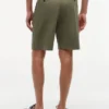 Pantaloni scurți chino din amestec de bumbac și in, cu croială lejeră Pantaloni scurți chino din amestec de bumbac și in, cu croială lejeră
