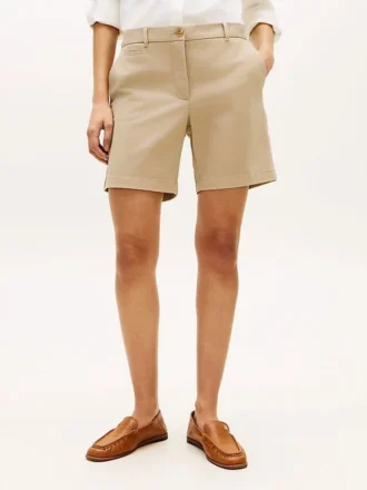 Pantaloni scurți chino elastici de 7″