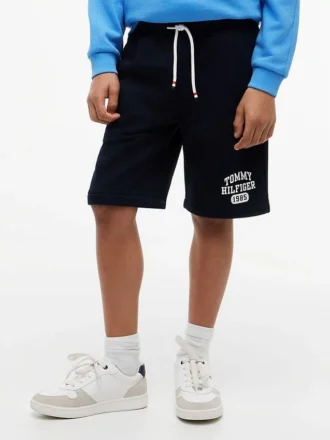 Pantaloni scurți cu logo pentru copii