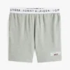 Pantaloni scurți de dormit Hilfiger Logo Pique 8″ Pantaloni scurți de dormit Hilfiger Logo Pique 8″