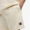 Pantaloni scurți de plajă Tommy Jeans cu textură tip waffle Pantaloni scurți de plajă Tommy Jeans cu textură tip waffle