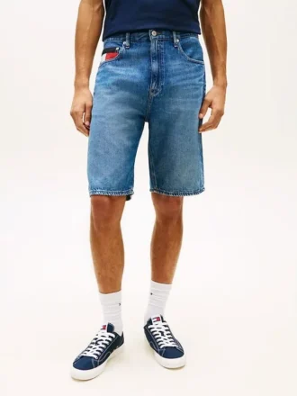 Pantaloni scurți din blugi Tommy Jeans cu buzunar cu steag