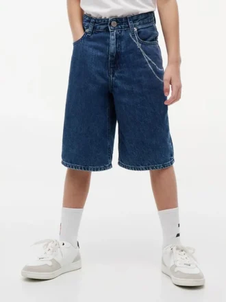 Pantaloni scurți din denim largi cu imprimeu graffiti pentru copii