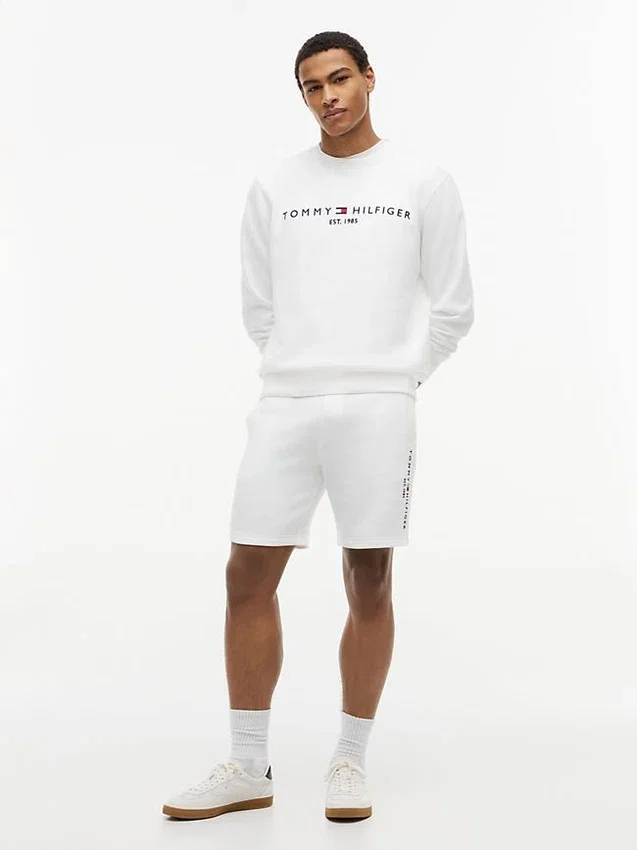 Pantaloni scurți din fleece cu logo Tommy brodat Pantaloni scurți din fleece cu logo Tommy brodat