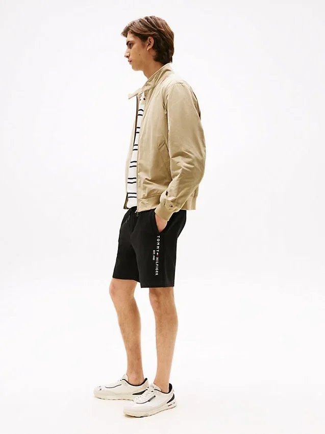 Pantaloni scurți din fleece cu logo Tommy brodat Pantaloni scurți din fleece cu logo Tommy brodat