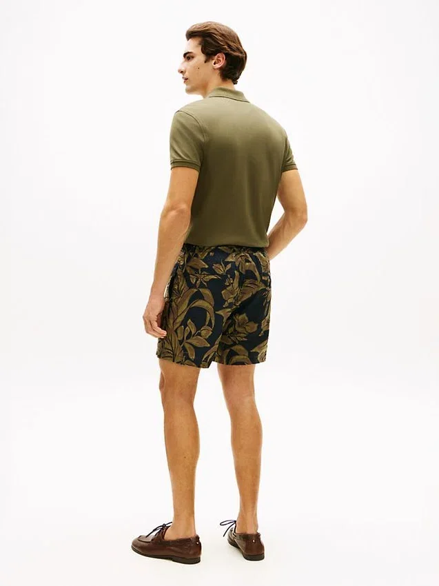 Pantaloni scurți din in cu imprimeu tropical Pantaloni scurți din in cu imprimeu tropical