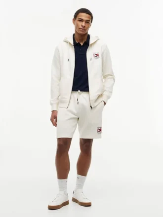 Pantaloni scurți din material frotir cu logo steag ondulat, croială regular Pantaloni scurți din material frotir cu logo steag ondulat, croială regular