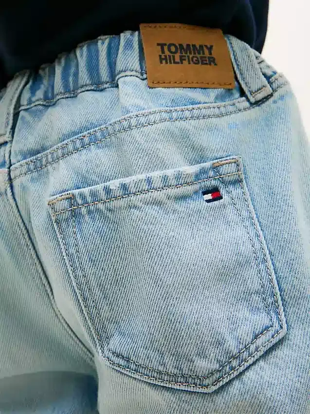 Pantaloni scurți drepți din denim pentru copii Pantaloni scurți drepți din denim pentru copii