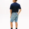 Pantaloni scurți drepți din denim pentru copii Pantaloni scurți drepți din denim pentru copii