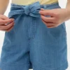 Pantaloni scurți elastici cu curele pentru copii