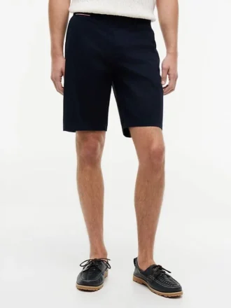 Pantaloni scurți Tommy cu talie confortabilă de 9″ și croială regular Pantaloni scurți Tommy cu talie confortabilă de 9″ și croială regular