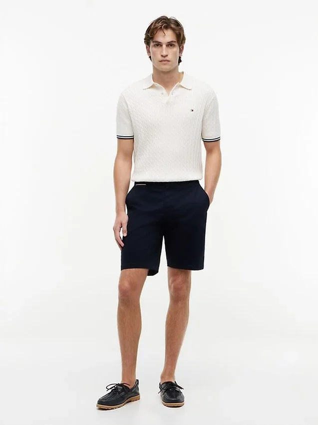 Pantaloni scurți Tommy cu talie confortabilă de 9″ și croială regular Pantaloni scurți Tommy cu talie confortabilă de 9″ și croială regular