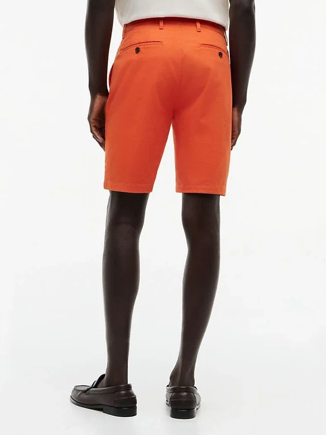 Pantaloni scurți Tommy cu talie confortabilă de 9″ și croială regular Pantaloni scurți Tommy cu talie confortabilă de 9″ și croială regular