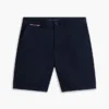 Pantaloni scurți Tommy cu talie confortabilă de 9″ și croială regular Pantaloni scurți Tommy cu talie confortabilă de 9″ și croială regular