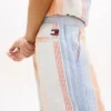 Pantaloni scurți Tommy Jeans cu dungi Dobby Pantaloni scurți Tommy Jeans cu dungi Dobby