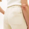 Pantaloni ușori din sârgă cu croi drept Pantaloni ușori din sârgă cu croi drept