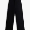 Pantaloni ușori din sârgă cu croi drept Pantaloni ușori din sârgă cu croi drept