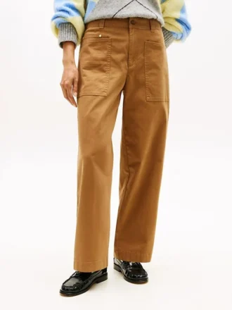 Pantaloni utilitari cu croi larg și material elastic