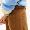 Pantaloni utilitari cu croi larg și material elastic Pantaloni utilitari cu croi larg și material elastic