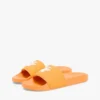 Papuci de piscină cu monogramă brodată Papuci de piscină cu monogramă brodată