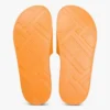 Papuci de piscină din pânză cu monogramă brodată Papuci de piscină din pânză cu monogramă brodată