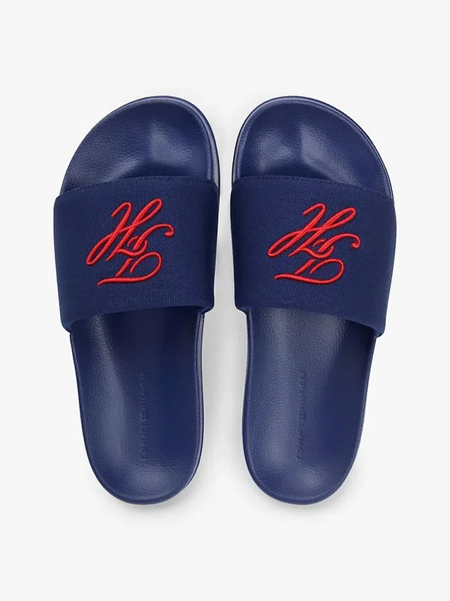 Papuci de piscină din pânză cu monogramă script Papuci de piscină din pânză cu monogramă script