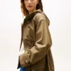 Parka scurtă cu glugă, rezistentă la apă Parka scurtă cu glugă, rezistentă la apă