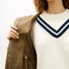 Parka scurtă cu glugă, rezistentă la apă Parka scurtă cu glugă, rezistentă la apă