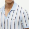 Polo din tricot cu dungi, croială regular Polo din tricot cu dungi, croială regular