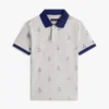 Polo elastic pentru copii cu logo nautic pe toată suprafața Polo elastic pentru copii cu logo nautic pe toată suprafața