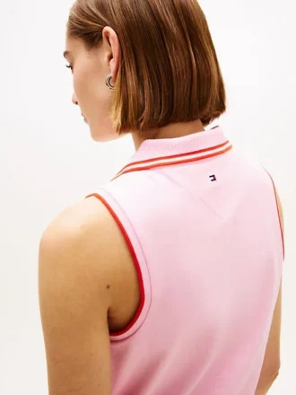 Polo fără mâneci cu croială slim și monogramă