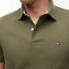 Polo Tommy cu croială regular și material elastic Polo Tommy cu croială regular și material elastic