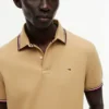 Polo Tommy Wicking cu croială regular Polo Tommy Wicking cu croială regular