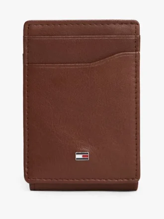 Portofel magnetic din piele granulată, cu două compartimente Portofel magnetic din piele granulată, cu două compartimente