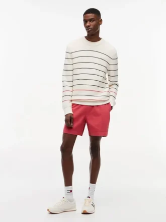 Pulover cu dungi Tommy Jeans, croială slim