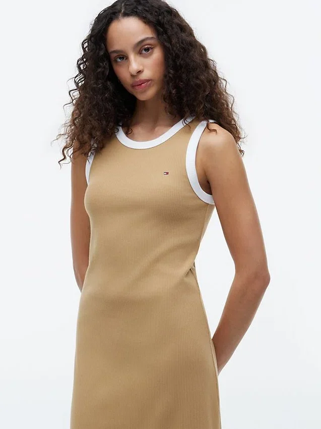 Rochie fără mâneci cu guler în zig-zag Rochie fără mâneci cu guler în zig-zag