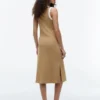 Rochie fără mâneci cu guler în zig-zag Rochie fără mâneci cu guler în zig-zag