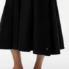 Rochie fără mâneci cu nasturi aurii