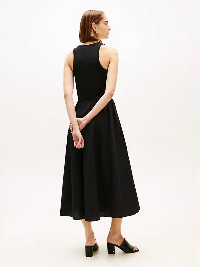 Rochie fără mâneci din materiale mixte Rochie fără mâneci din materiale mixte