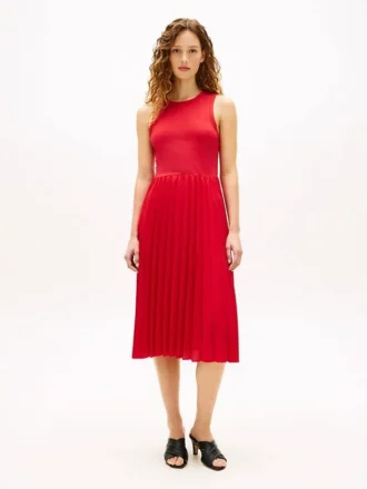 Rochie fără mâneci plisată din materiale mixte
