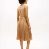 Rochie fără mâneci plisată din materiale mixte Rochie fără mâneci plisată din materiale mixte