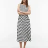 Rochie maxi din crep cu dungi și pliuri Rochie maxi din crep cu dungi și pliuri
