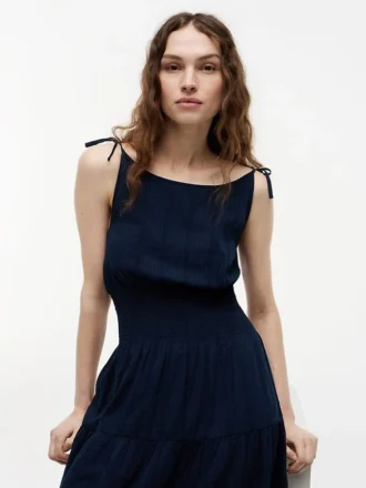 Rochie midi din seersucker cu volane
