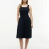 Rochie midi fără mâneci din materiale mixte Rochie midi fără mâneci din materiale mixte