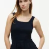Rochie midi fără mâneci din materiale mixte Rochie midi fără mâneci din materiale mixte